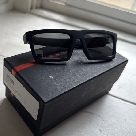 Prada Black Sunglasses - Picture 1 of 10